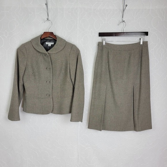 Pendleton Womens‎ Skirt Suits Size 4P/2P Gray Business Round Collar A-Line - Picture 1 of 9